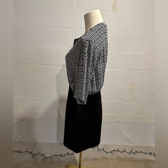 Givenchy Black and White Logo Crepe de Chine Stretch-Knit Midi Dress - Picture 3 of 16